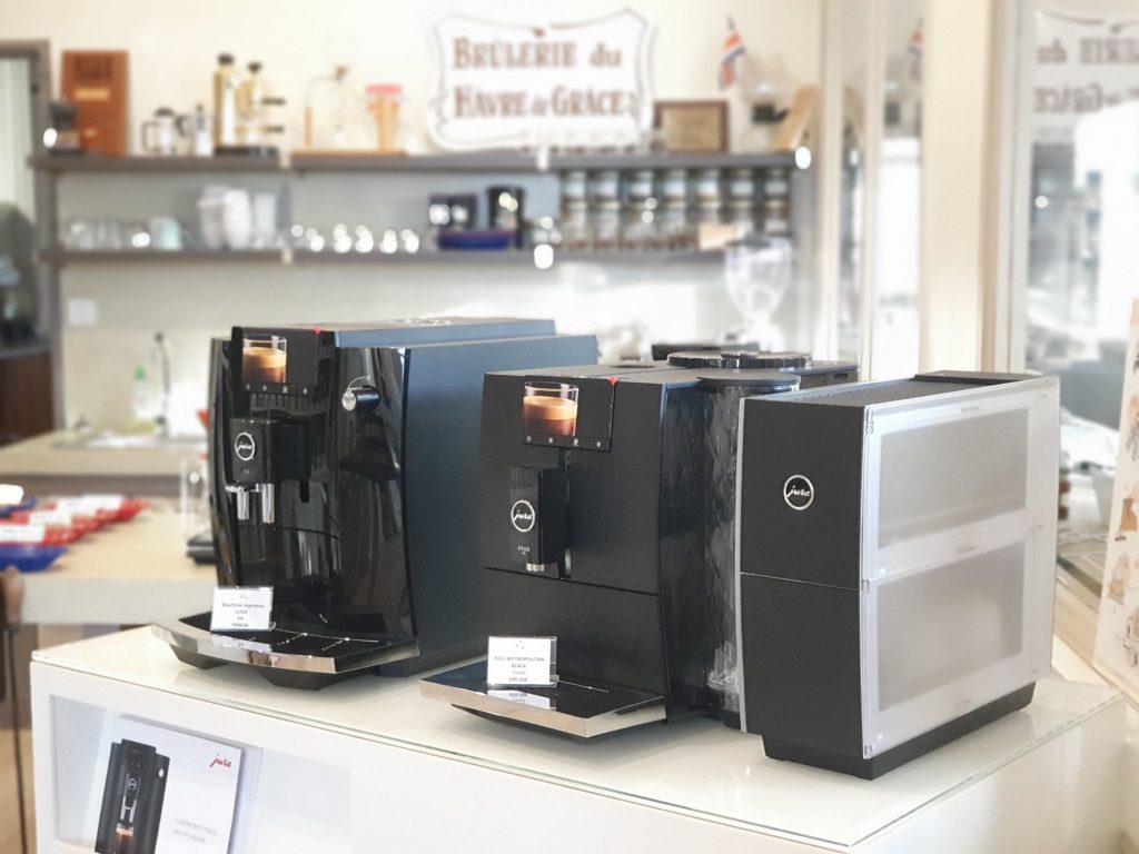 photo de 3 machines à café